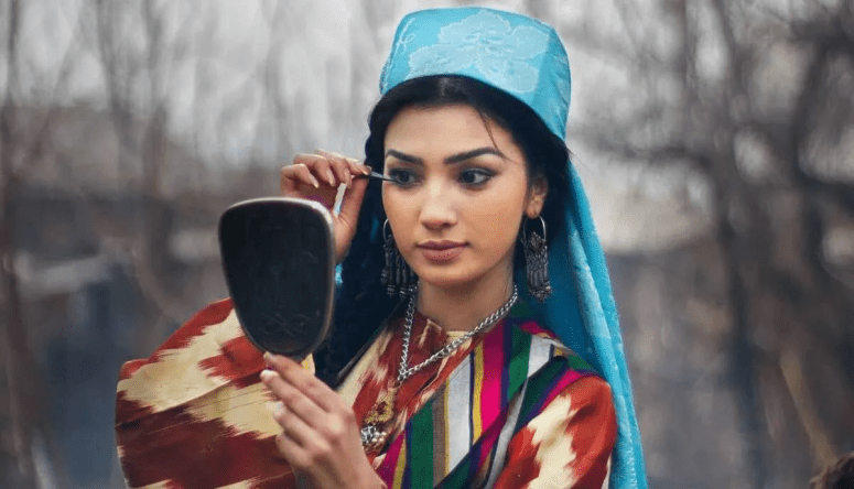 Почему современные узбечки и таджички лучше устроены в жизни, чем россиянки и амерканки: мнение из интернета